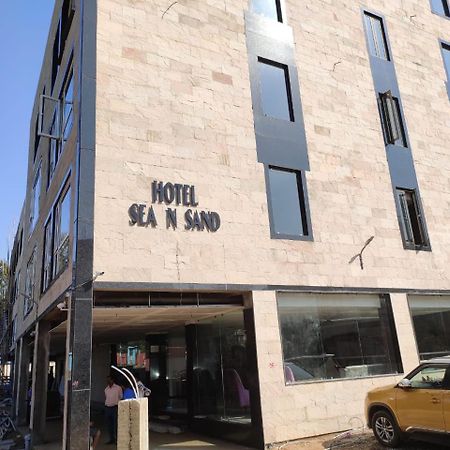 Hotel Sea N Sand - Berries Group 디가 외부 사진
